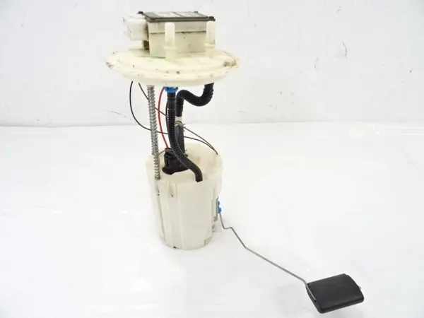 Polttoainepumppu OEM 31110-D7900 Hyundai Tucson III 1.7 CRDI image 3