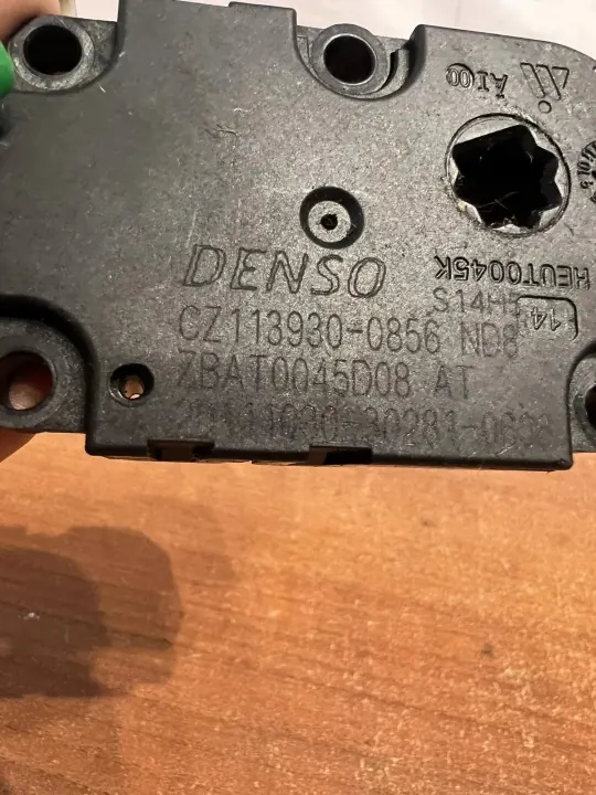 Motor de válvula D2142 para Audi A6 4B2 C5 2001 Gasolina image 3