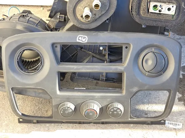 Ensemble Climatisation MASTER III 3 2.3 DCI image 8