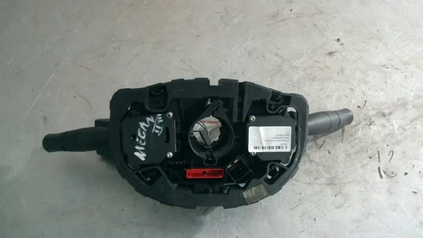 Gecombineerde schakelaar Renault Megane II 8200480339 image 2