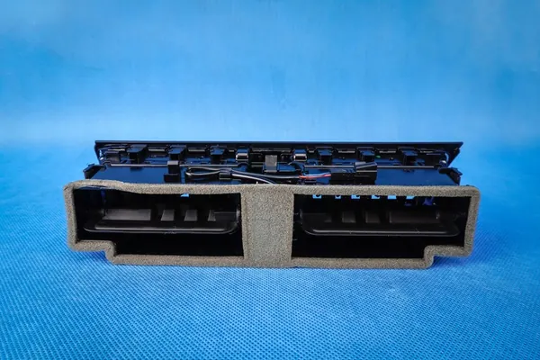 Grade de Ventilação Audi A4 8K A5 8T Lift 8T1820951E image 4