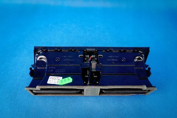 Grade de Ventilação Audi A4 8K A5 8T Lift 8T1820951E image 5