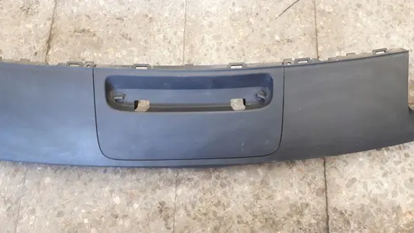 Tapa de parachoques trasero Audi A3 8V, OEM 8V3807397 image 3