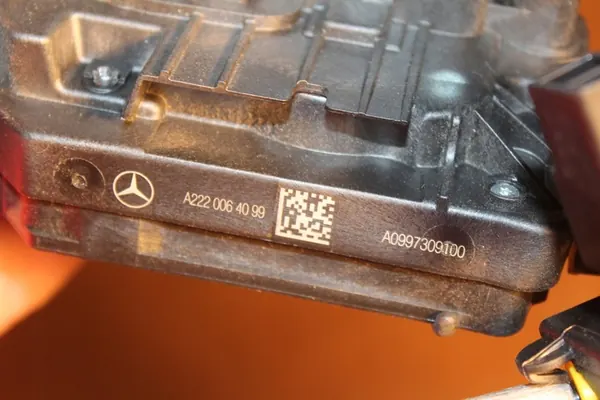 Vänster bakdörrslås A0997309100 MERCEDES GLE 167 W167 image 5