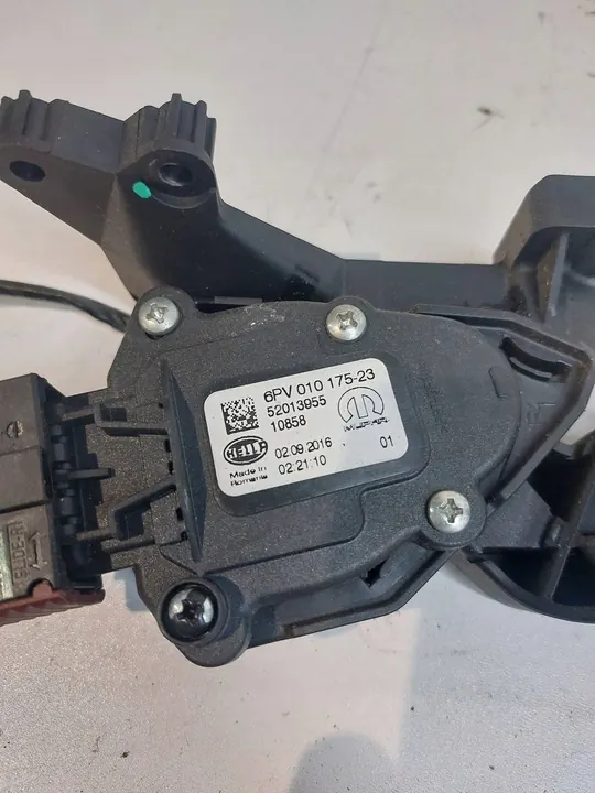 Gaspedal Potentiometer FIAT DOBLO 1.3D 1.6D OEM 52013955 image 3