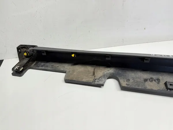 OEM 87754-K4000 Tampa do Soleira Direita Hyundai Kona EV image 6