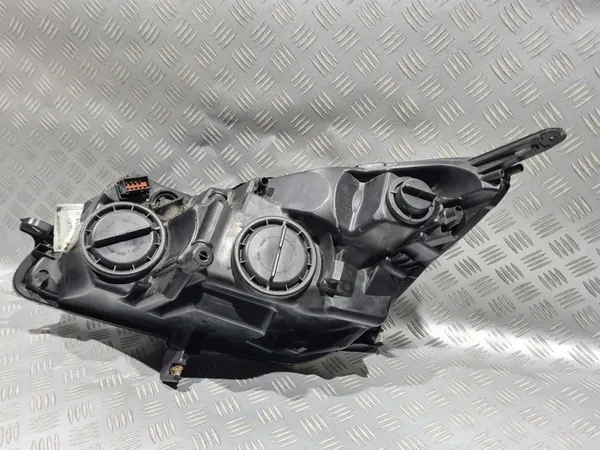 Oikea Etuvalaisin Opel Insignia A image 6