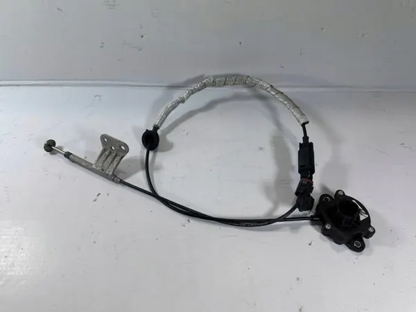 Enlace Caja Audi Q7 OEM 4M0713045E - Usado image 2