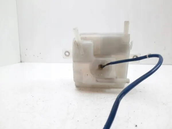 Réservoir de liquide de frein Lexus CT 200H OEM MAM57345 image 6