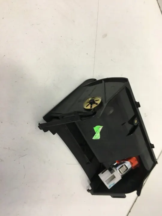 Cendrier Avant VW Passat B5 OEM 3B0857961AC image 4
