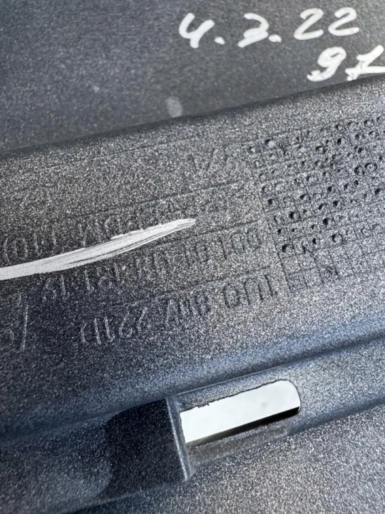 Paraurti anteriore Skoda Octavia I 2000-2004 OEM 1U0807221D image 9