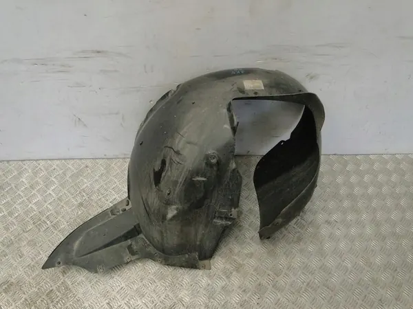 VW Caddy Front Wheel Arch 2K5805912G image 2