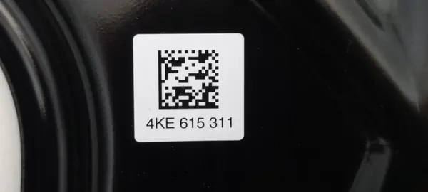 OEM 4KE615311 Jarrulevynsuoja etu vasen Audi E-Tron image 4