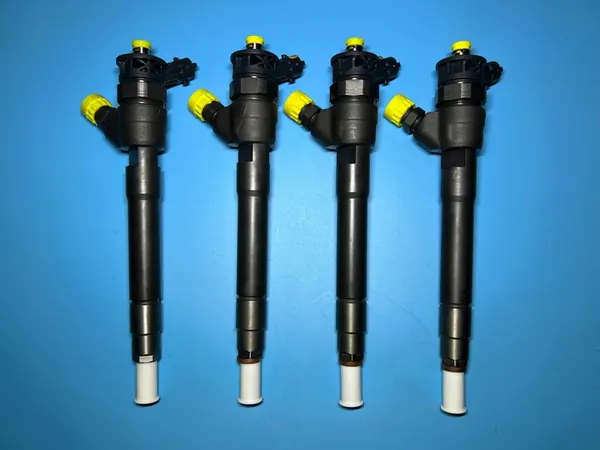 Injektor Renault Trafic Espace Megane Scenic 1.6 CDTI OEM image 2