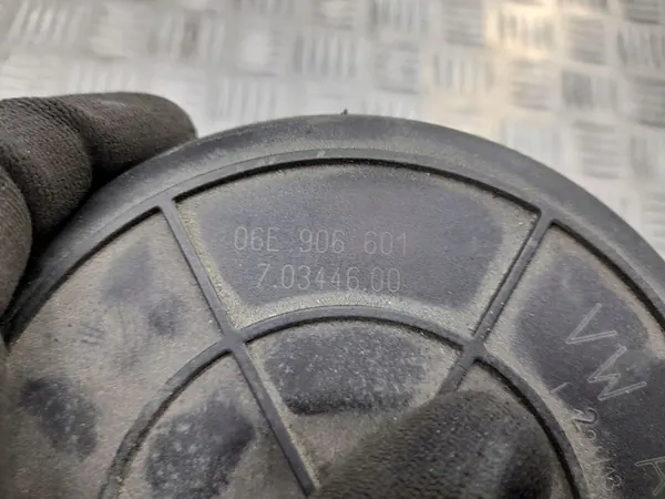 Audi OE 06E 906 601 toissijainen ilmapumppu image 3