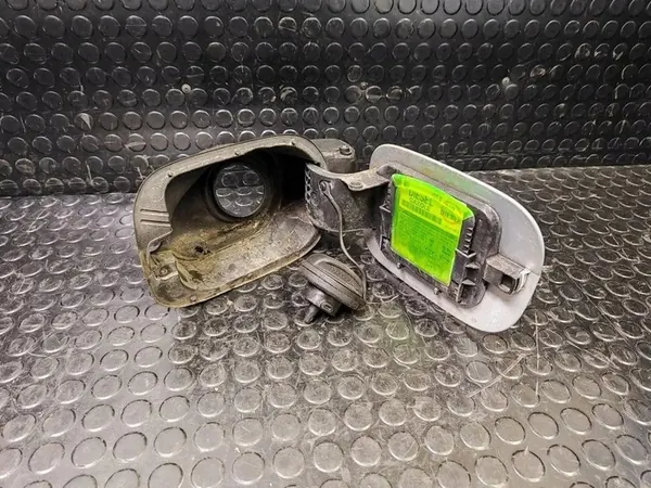 Motor de tampa de combustível SKODA OCTAVIA III 5E0809702 image 2