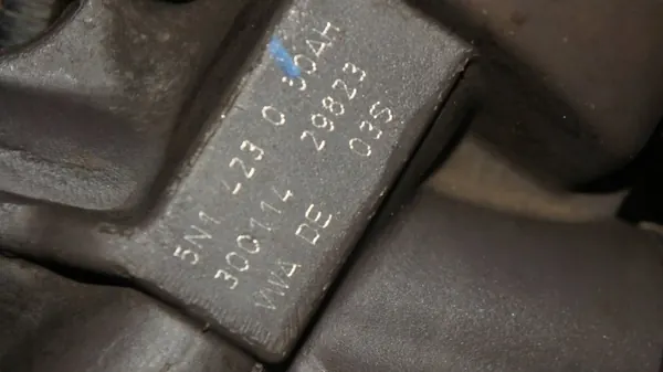 Styrhus OEM 5N1423050AH för VW Tiguan image 4