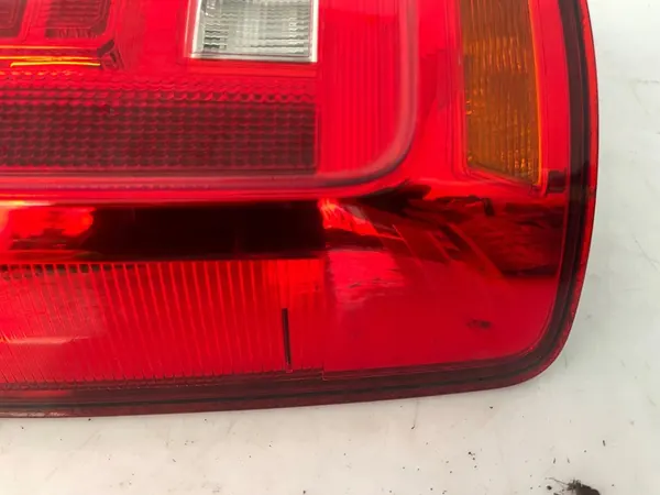 VW CADDY 2K5 Lámpara Trasera Derecha Original 2K1945096F image 3
