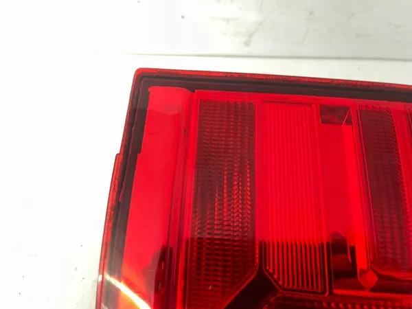 VW CADDY 2K5 Lámpara Trasera Derecha Original 2K1945096F image 5