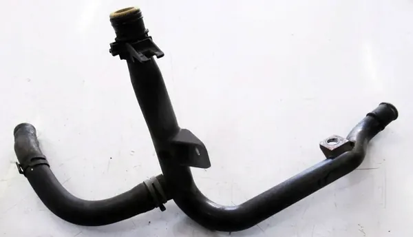 VW PASSAT B6 2.0 TDI Vesiputki 03L121065T image 2