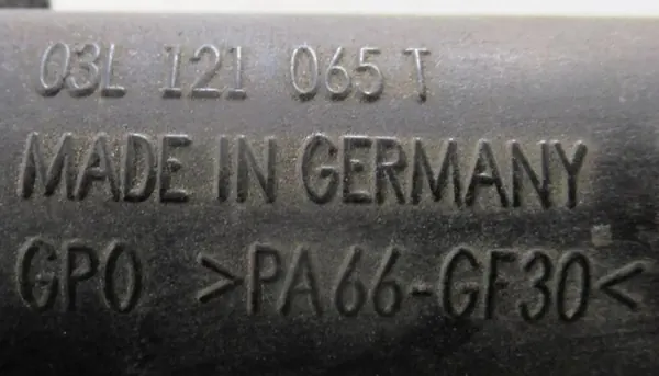 VW PASSAT B6 2.0 TDI Vesiputki 03L121065T image 3