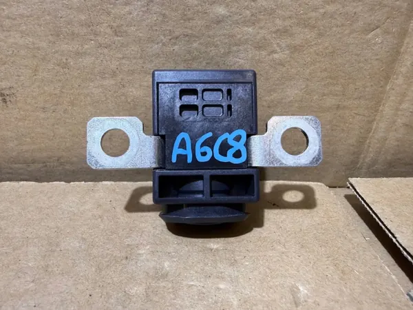 Audi A6 C8 Pyrotechnische zekeringklem OEM 4N0915519 image 5