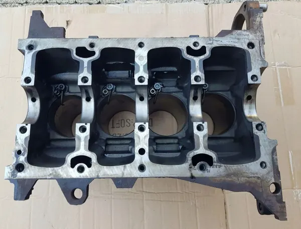 Bloc Moteur Kia OEM D4FD pour Sportage 1.7CRDI image 5