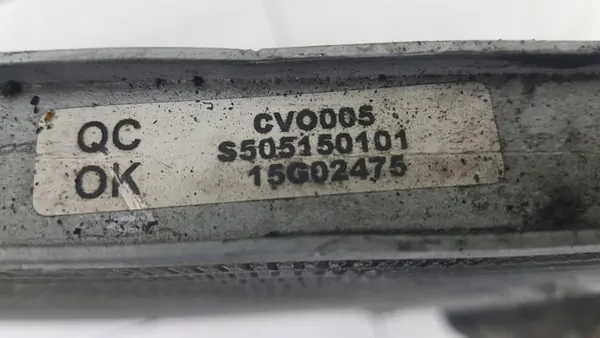 Condensador AC Volvo S80 usado OEM VOLVO image 3