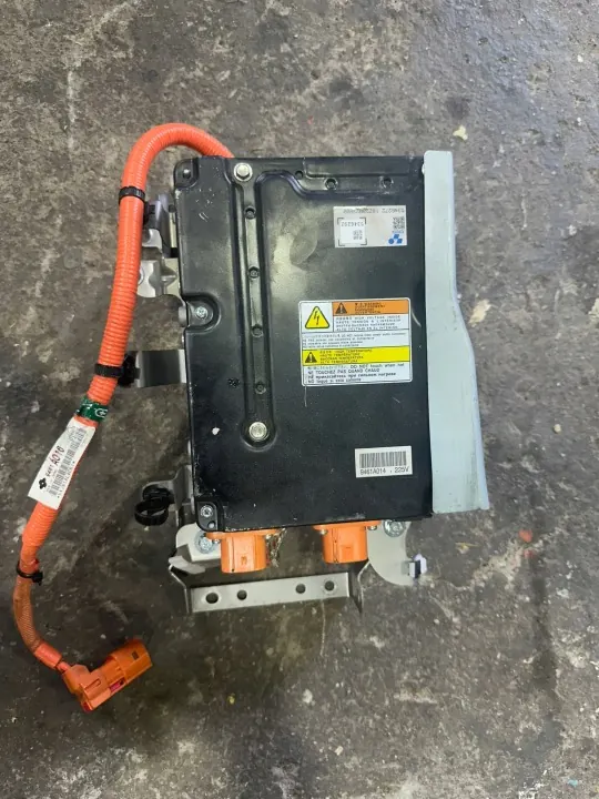 Mitsubishi Outlander 3 PHEV Omvormer OEM 9461A014 image 2