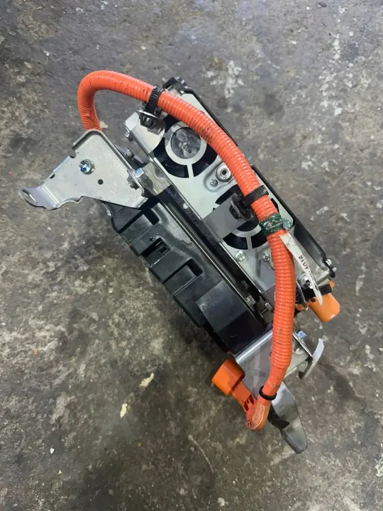 Mitsubishi Outlander 3 PHEV Omvormer OEM 9461A014 image 3