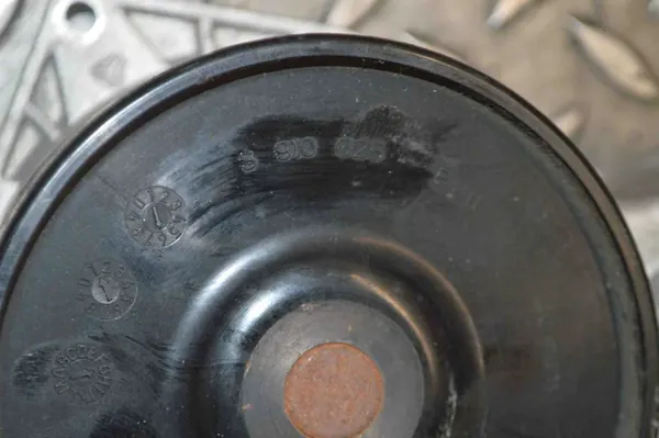 Vattenpump BMW X6 S63B44B image 5