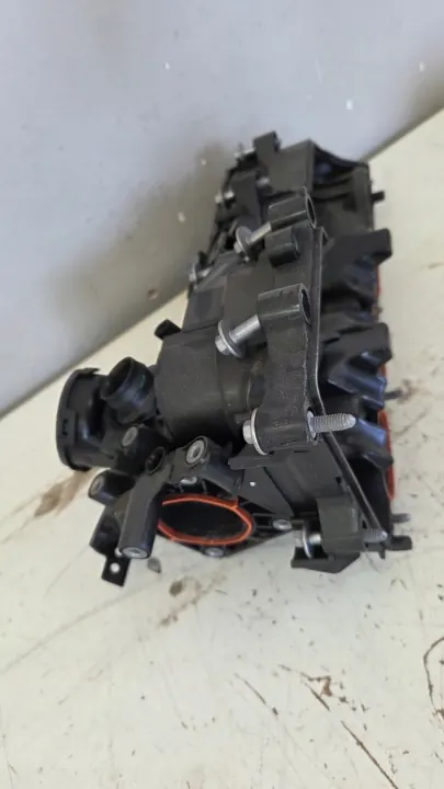 Mercedes-Benz Inlaatspruitstuk OEM 2821402000 Gebruikt image 4