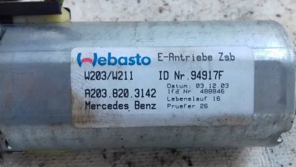 Moteur de toit ouvrant OEM AYC1570 Mercedes W203/W211 image 4
