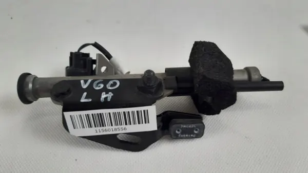 Volvo V60 II Pyrotekninen Konepeltilukko OEM 31468155 image 9