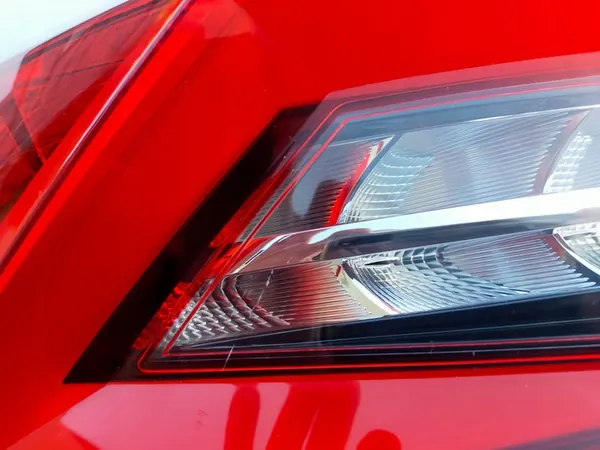 SKODA KODIAQ 2016- LUZ LED TRASERA IZQUIERDA image 3