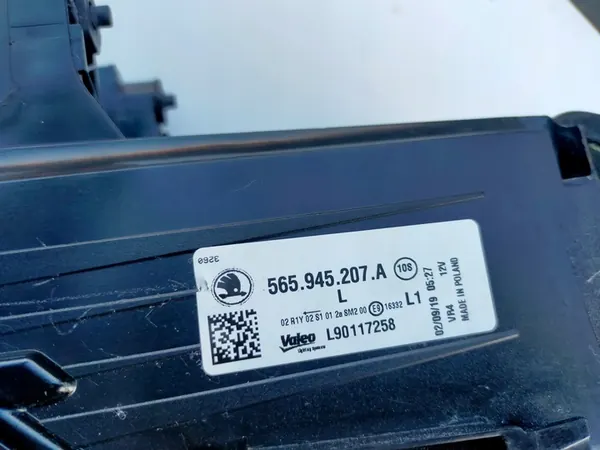 SKODA KODIAQ 2016- LUZ LED TRASERA IZQUIERDA image 6