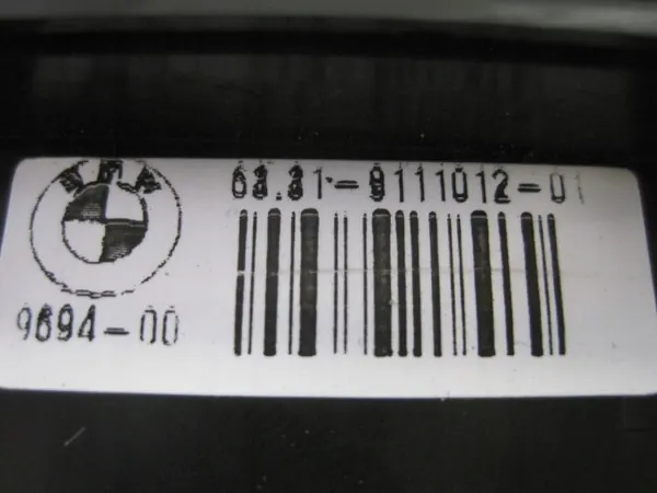 BMW X6 E71 Sisävalo OEM 9111012 - Käytetty image 4