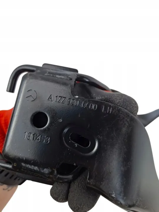 Support ISOFIX Mercedes OEM A1779201800 pour W177 image 2