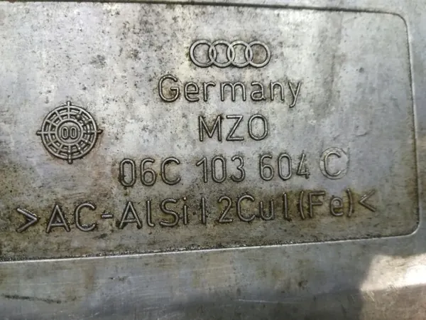 Cárter de óleo usado OEM 06C103604 para Audi image 4
