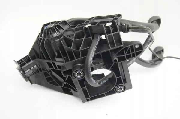 BMW X1 F48 Gas-, Brems-, Kupplungspedale image 7