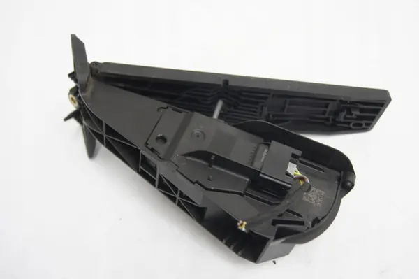 BMW X1 F48 Gas-, Brems-, Kupplungspedale image 9