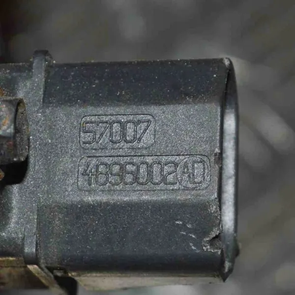 Insugningsgrenrör Chrysler 300C OEM 4896002AD Begagnad image 6
