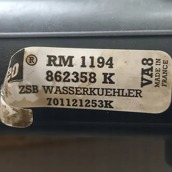 Volkswagen OE 701 121 253K Radiador de motor image 2