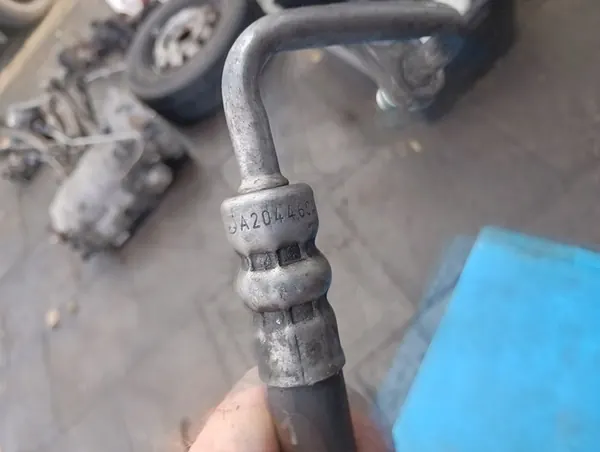 Mercedes W204 2.2CDI Servostyrningsslang A2044604424 image 3