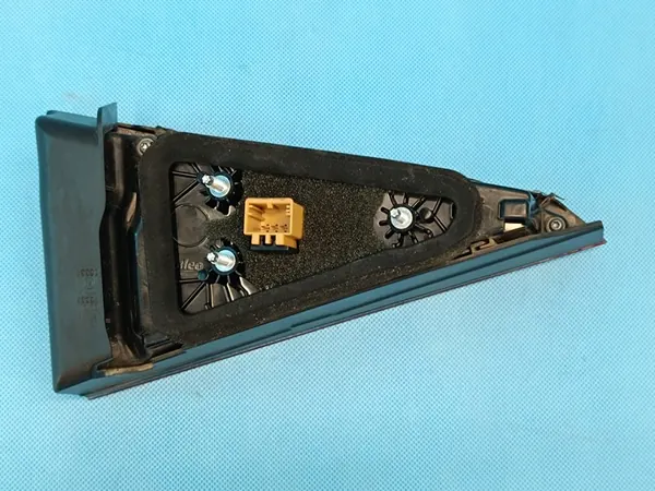 SKODA KODIAQ 1.5 TSI 2020 Luz Trasera Derecha 565945308B image 3