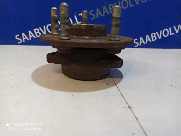 Saab 9-5 2010 Mozzo e cuscinetti posteriore sinistro OEM image 4