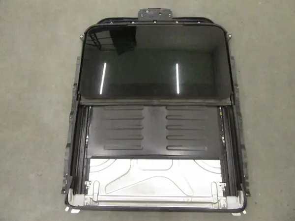 BMW E53 X5 Schiebedach Himmel OEM - Gebraucht image 2