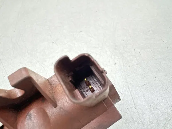 Vanne de contrôle de suralimentation Ford Focus 2009 6116316 image 2