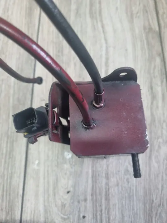 Pompe électrique de levage cabine OEM 21745563 Renault image 4