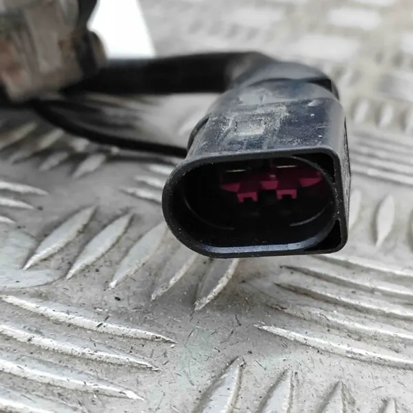 Polttoainepumppu AUDI A6 AVANT 4.0L 079959231C image 6